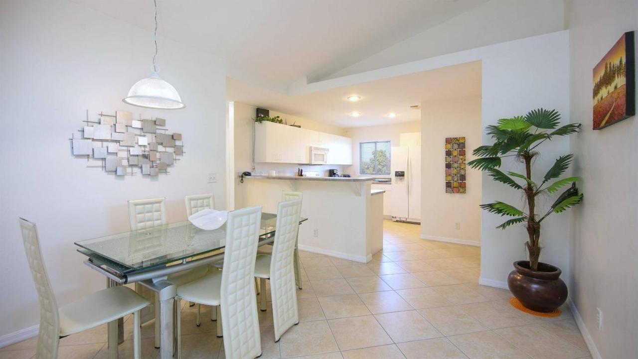 !New! Villa Violina Cape Coral Extérieur photo