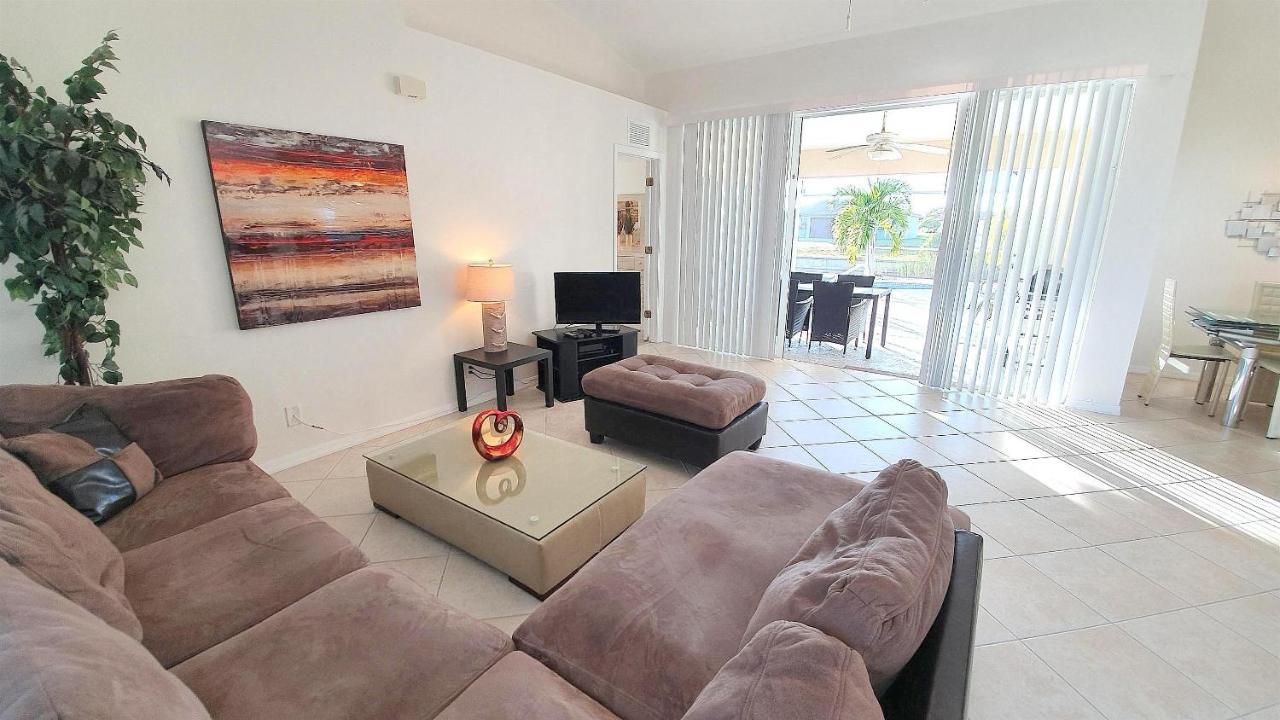 !New! Villa Violina Cape Coral Extérieur photo